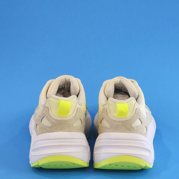 Adidas ZX 22 BOOST Sand/Cloud White/Yellow Tint Women's Sneakers GW8317 NWT - Picture 5 of 6